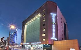 Raintree Rolla Hotel